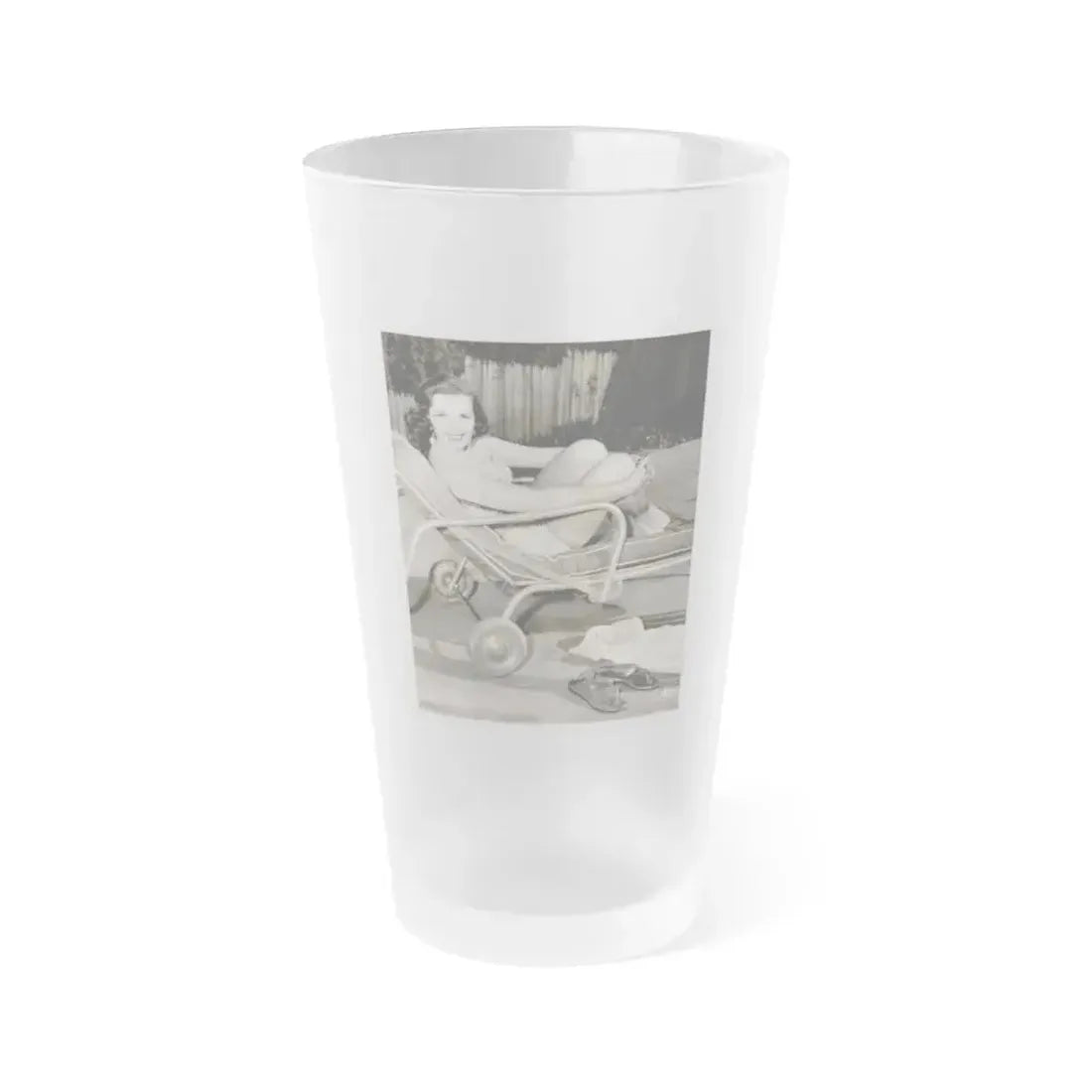 Jane Russell #132 (Vintage Female Icon) Frosted Pint Glass 16oz 16oz Frosted - Go Mug Yourself