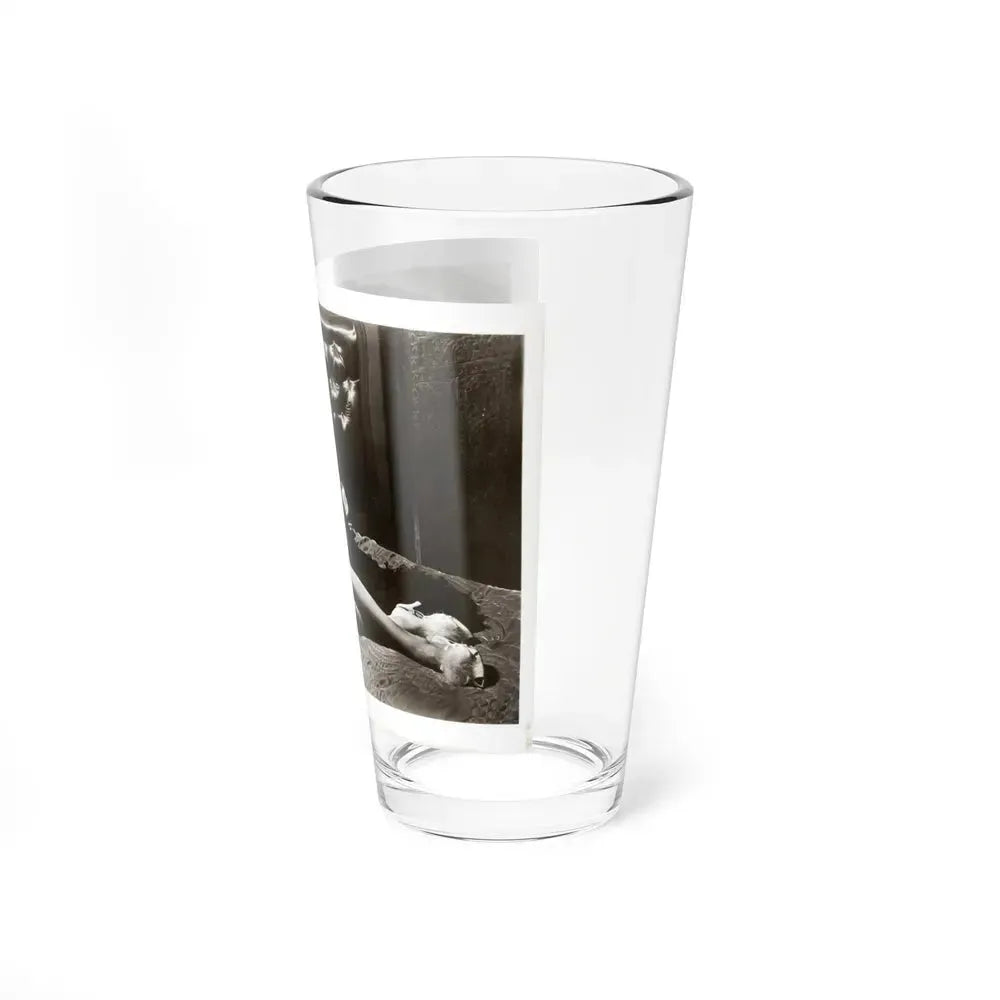 Jane Russell #241 - Vintage B&W 8x10 Full Body Glamour Dress Photo (Vintage Female Icon) Pint Glass 16oz - Go Mug Yourself