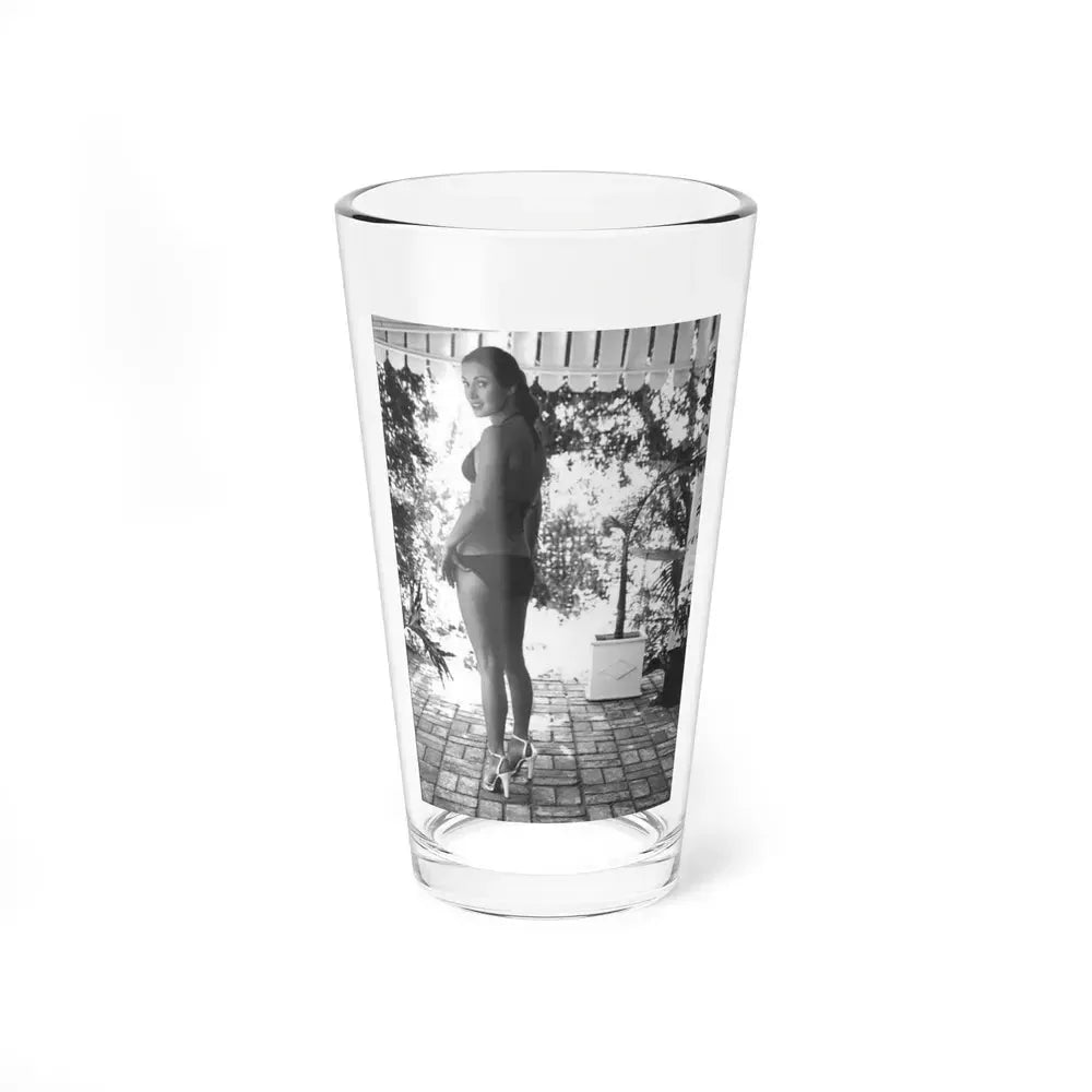Jane Seymour #64 (Vintage Female Icon) Pint Glass 16oz 16oz - Go Mug Yourself