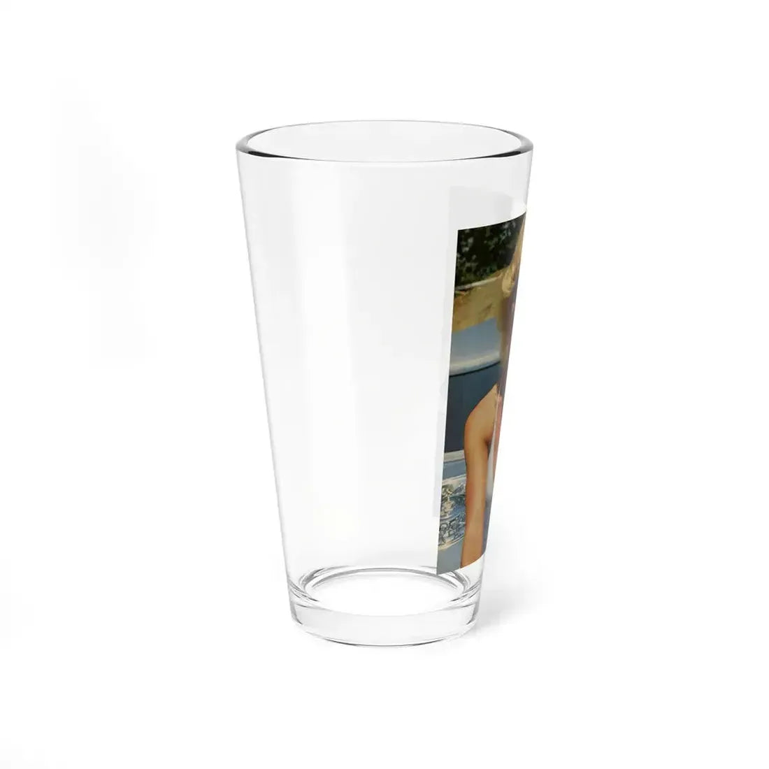 Loni Anderson #35 (Vintage Female Icon) Pint Glass 16oz - Go Mug Yourself