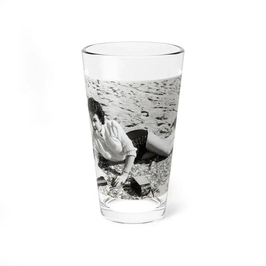 Pamela Duncan #01 (Vintage Female Icon) Pint Glass 16oz 16oz - Go Mug Yourself
