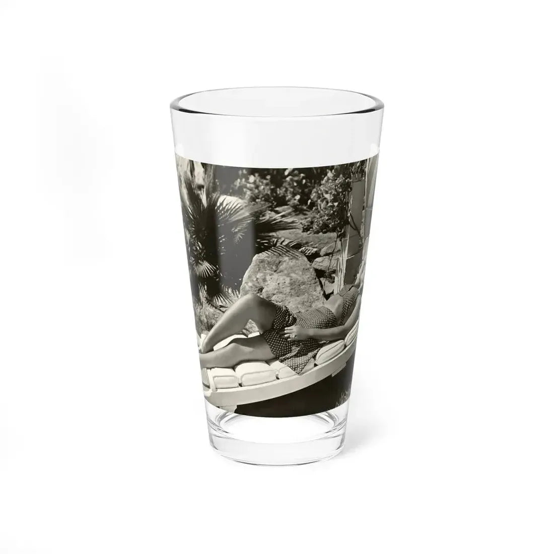 Paulette Goddard #154 (Vintage Female Icon) Pint Glass 16oz 16oz - Go Mug Yourself