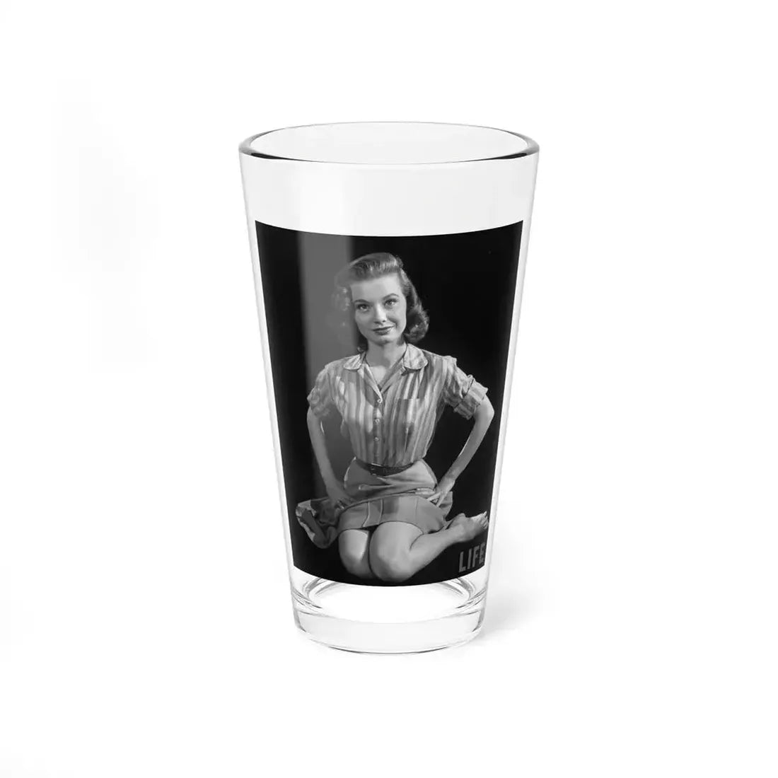 Peggy Dow #23 (Vintage Female Icon) Pint Glass 16oz 16oz - Go Mug Yourself