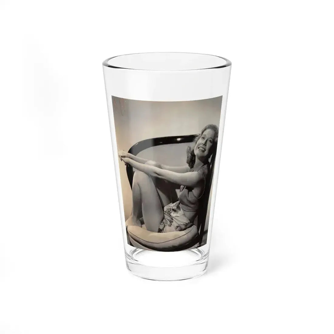 Peggy Dow #59 (Vintage Female Icon) Pint Glass 16oz 16oz - Go Mug Yourself