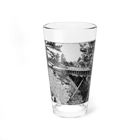 Petersburg, Va., Vicinity. Canal Aqueduct (U.S. Civil War) Pint Glass 16oz 16oz - Go Mug Yourself