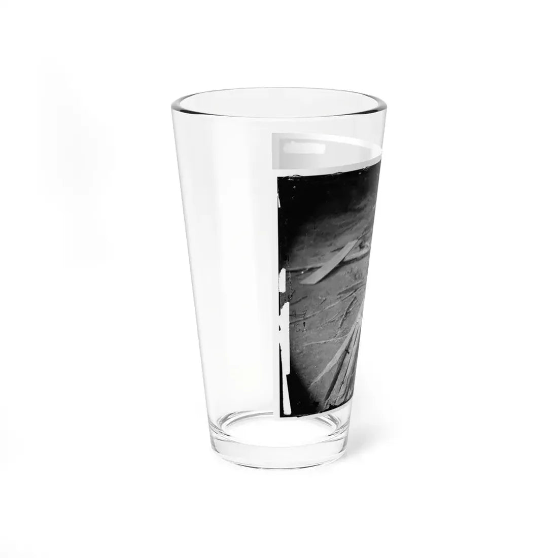 Spotsylvania Court House, Va., Vicinity. Body Of A Confederate Soldier Near Mrs. Alsop's House (U.S. Civil War) Pint Glass 16oz - Go Mug Yourself