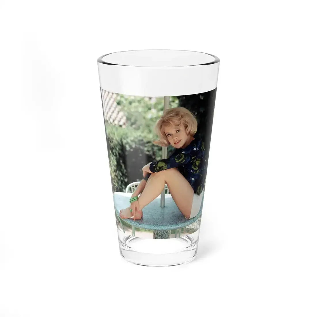 Suzanna Leigh #18 (Vintage Female Icon) Pint Glass 16oz 16oz - Go Mug Yourself