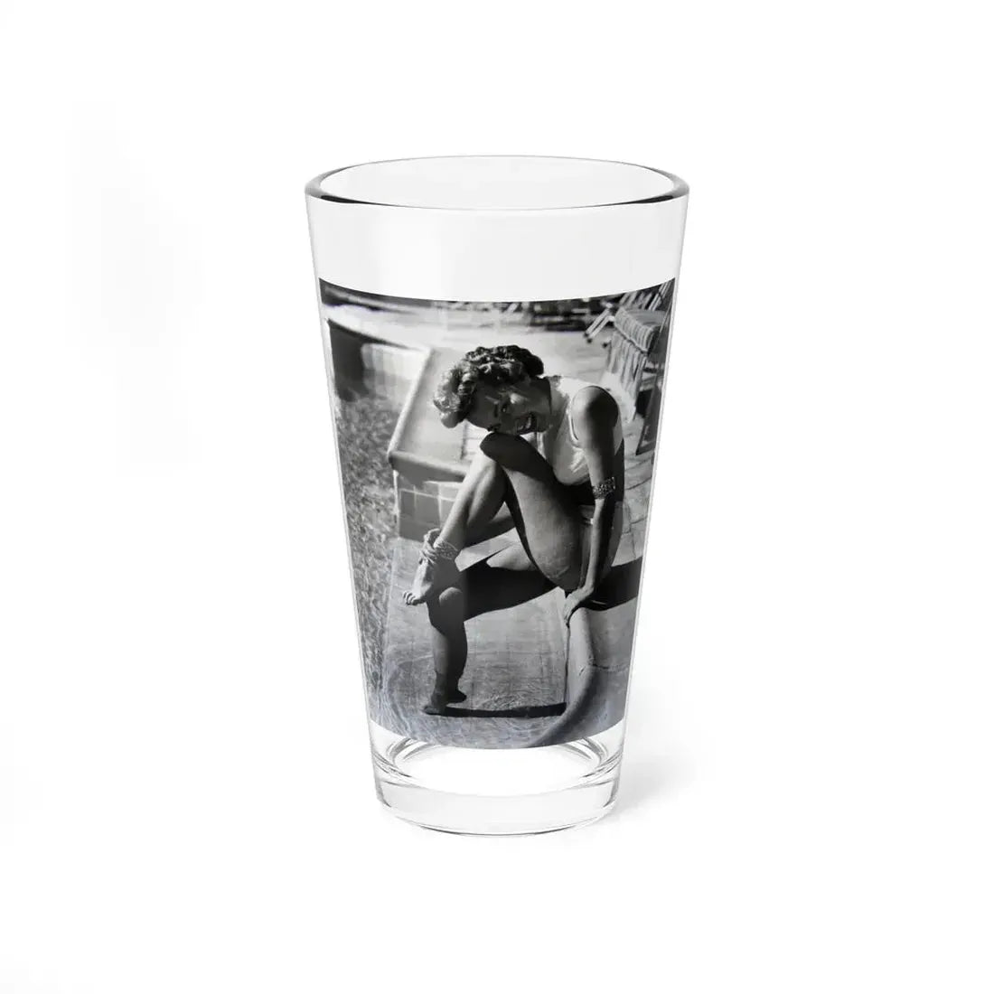 Terry Moore #249 (Vintage Female Icon) Pint Glass 16oz 16oz - Go Mug Yourself