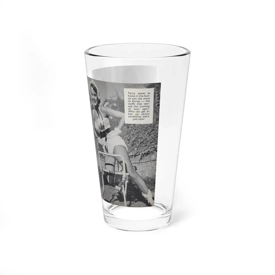 Terry Moore #451 - 66 PHOTOGRAPHS OF Terry MOORE U.K. Pocket Mag. Pages 32 & 33 (Vintage Female Icon) Pint Glass 16oz - Go Mug Yourself