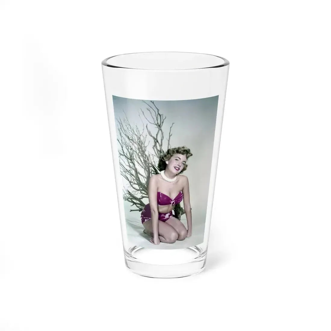 Terry Moore #7331 (Vintage Female Icon) Pint Glass 16oz 16oz - Go Mug Yourself