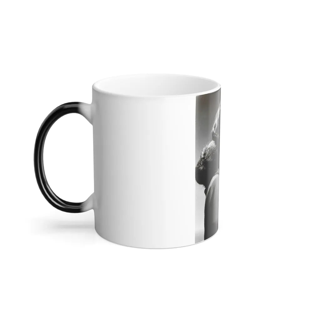 Terry Moore #901 (Vintage Female Icons) Color Changing Mug 11oz-Go Mug Yourself