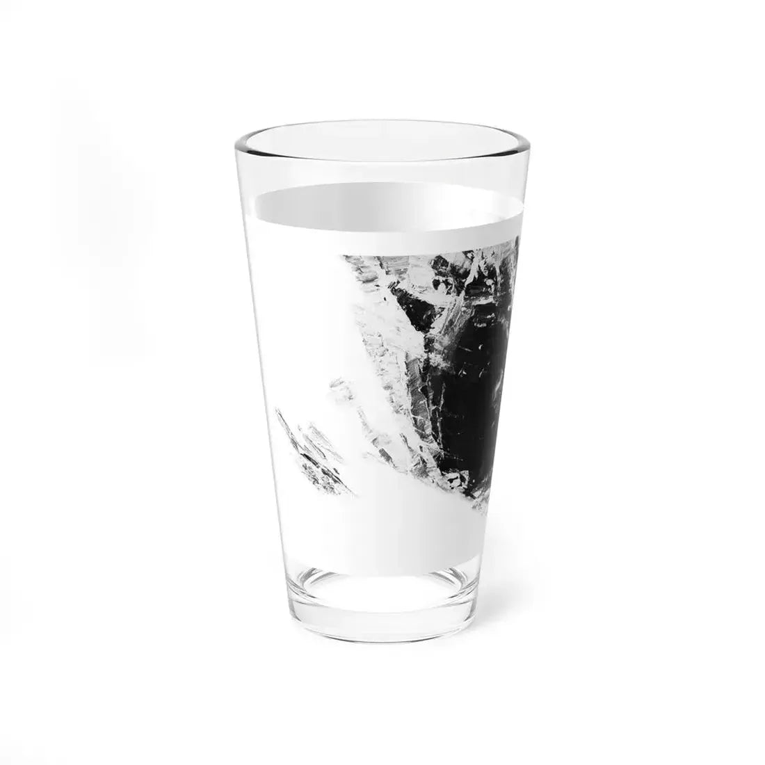 The Freedom Of Ruth Cardew by Dorothy M Cray, Woman's Realm magazine, 1967 (Magazine Illustration) Pint Glass 16oz - Go Mug Yourself