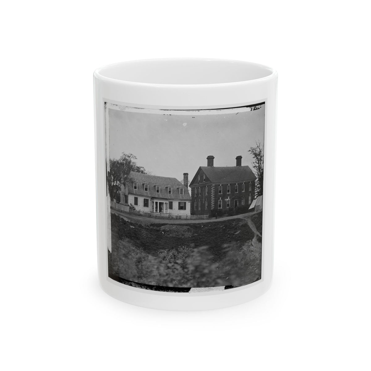 Yorktown, Va. Thomas Nelson House (Right), Used As A Hospital; In 1781 Used As A Headquarters By Lord Cornwallis (U.S. Civil War) White Coffee Mug