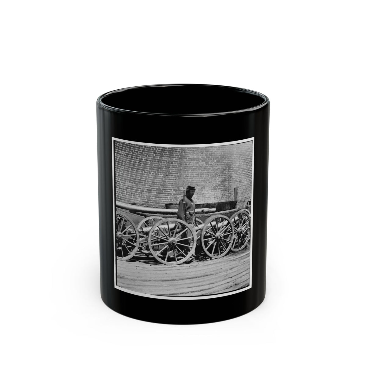 Rocketts, Richmond, Va. Confederate Brass Mountain Howitzers (U.S. Civil War) Black Coffee Mug