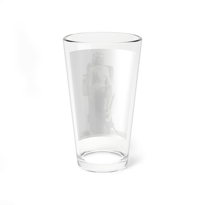 Cleo Moore #80 (Vintage Female Icon) Pint Glass 16oz