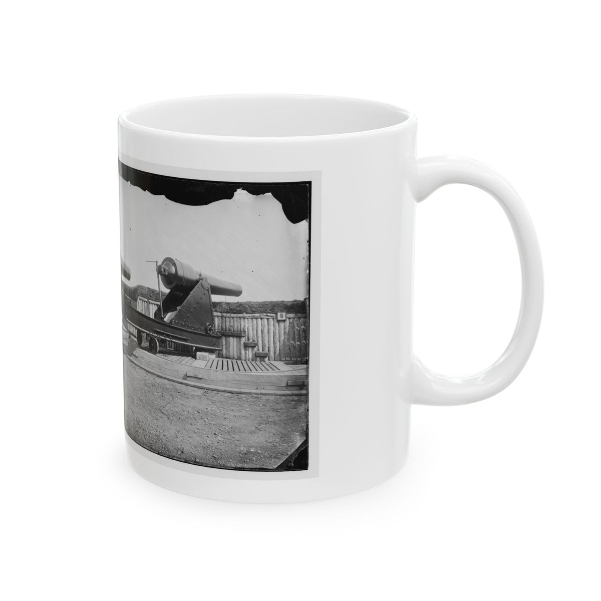 Alexandria, Virginia (Vicinity). 200 Pdr. Parrott Rifle Gun In Battery Rodgers (U.S. Civil War) White Coffee Mug
