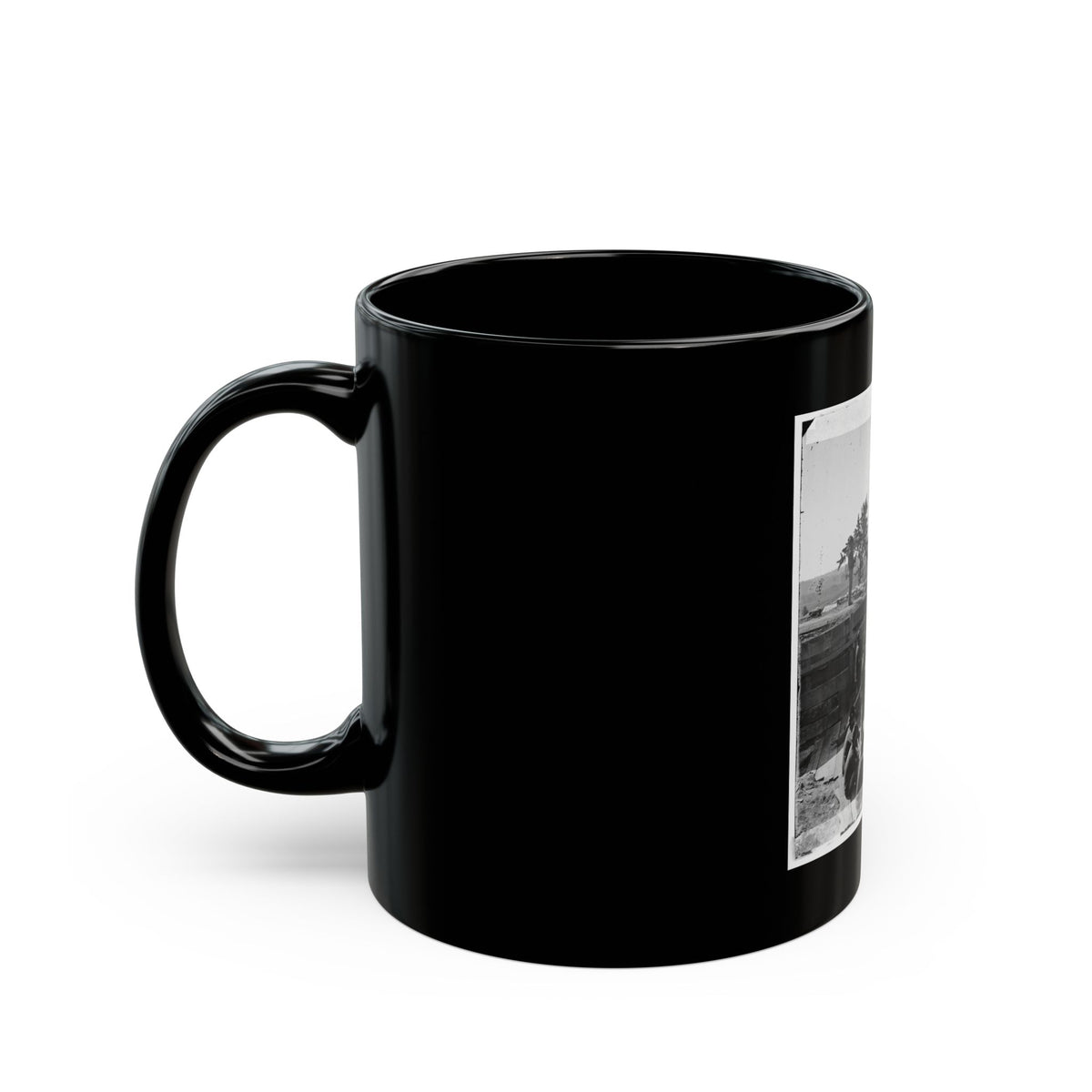Atlanta, Ga. Federal Soldiers By Gun In Captured Fort (U.S. Civil War) Black Coffee Mug