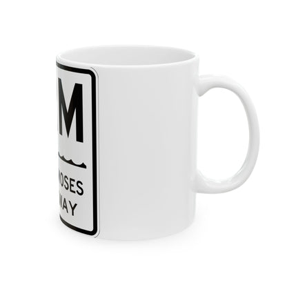 Robert Moses Cswy Shield (New York) (Road Sign) White Coffee Mug