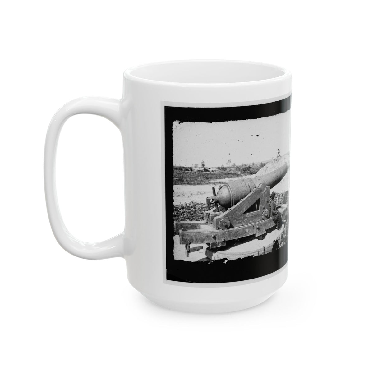 James River, Va. Another Confederate Gun Emplacement At Howlett House, Trent's Reach 001 (U.S. Civil War) White Coffee Mug