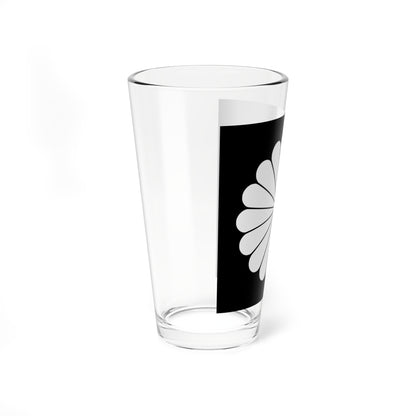 Japanese Crest Jyuuroku Kiku (Japan) (Coat of Arms) Pint Glass 16oz