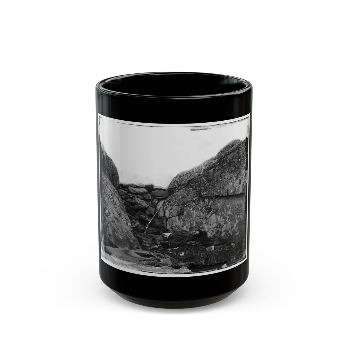 Gettysburg, Pa. Dead Confederate Soldier In Devil's Den (U.S. Civil War) Black Coffee Mug
