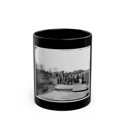 Manassas, Va. Confederate Fortifications, With Federal Soldiers 001 (U.S. Civil War) Black Coffee Mug