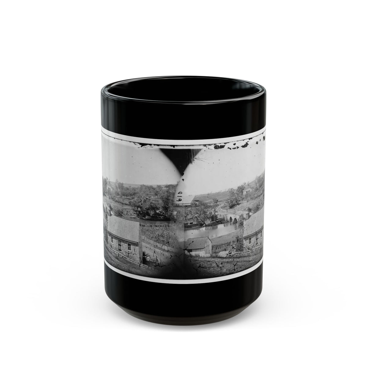 Antietam, Maryland. Antietam Bridge, Eastern View (U.S. Civil War) Black Coffee Mug