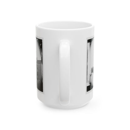 Warrenton, Va. Courthouse (U.S. Civil War) White Coffee Mug