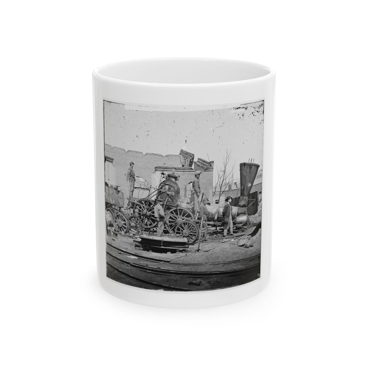 Richmond, Va. Crippled Locomotive, Richmond & Petersburg Railroad Depot (U.S. Civil War) White Coffee Mug