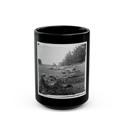 Gettysburg, Pa. Confederate Dead Gathered For Burial At The Edge Of The Rose Woods, July 5, 1863 (U.S. Civil War) Black Coffee Mug