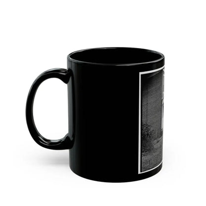 Aiken's Landing, Virginia (Vicinity). Aiken House On James River (U.S. Civil War) Black Coffee Mug - Go Mug Yourself