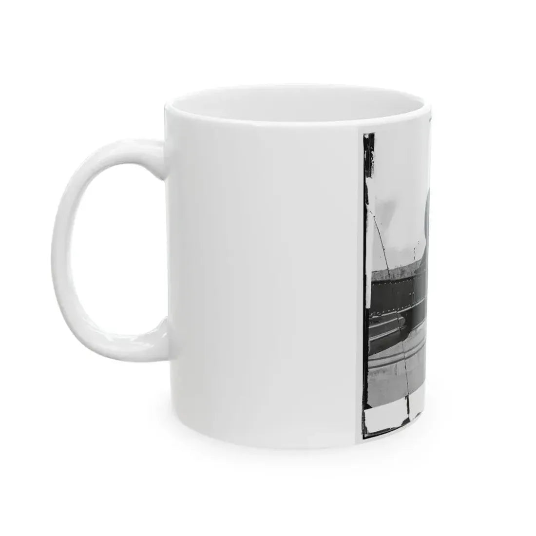 Alexandria, Virginia. 15-Inch Rodman Gun In Battery Rodgers (U.S. Civil War) White Coffee Mug - Go Mug Yourself