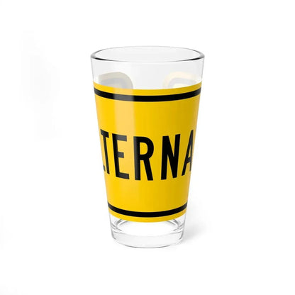 Alternate plate Wyoming (Wyoming) (Road Sign) Pint Glass 16oz 16oz - Go Mug Yourself