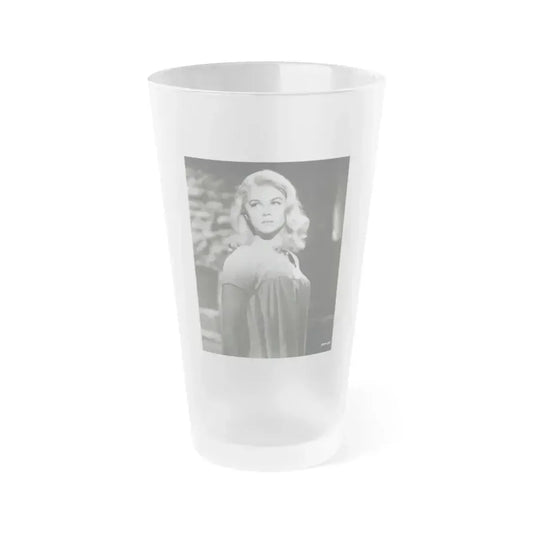 Ann-Margret #231 (Vintage Female Icon) Frosted Pint Glass 16oz 16oz Frosted - Go Mug Yourself