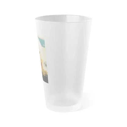Ann-Margret #31 (Vintage Female Icon) Frosted Pint Glass 16oz - Go Mug Yourself