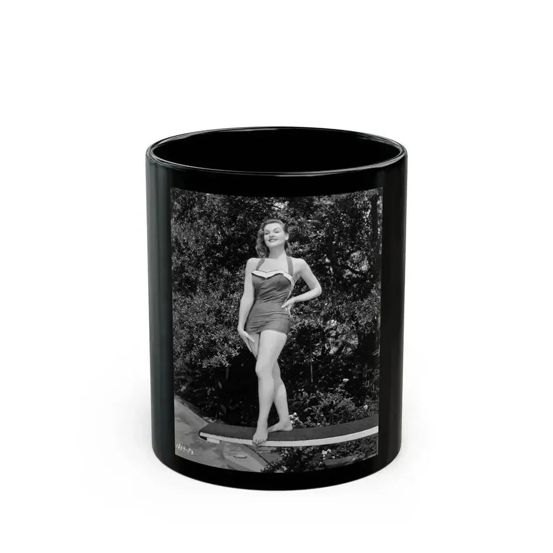 Ann Robinson #08 (Vintage Female Icon) Black Coffee Mug 11oz - Go Mug Yourself
