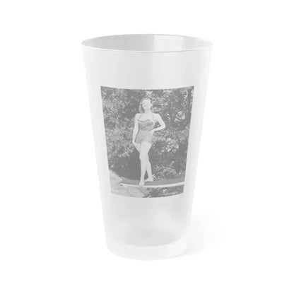 Ann Robinson #08 (Vintage Female Icon) Frosted Pint Glass 16oz 16oz Frosted - Go Mug Yourself