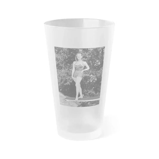 Ann Robinson #08 (Vintage Female Icon) Frosted Pint Glass 16oz 16oz Frosted - Go Mug Yourself