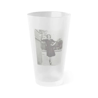 Ann Robinson #29 (Vintage Female Icon) Frosted Pint Glass 16oz 16oz Frosted - Go Mug Yourself