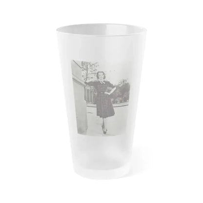 Ann Robinson #29 (Vintage Female Icon) Frosted Pint Glass 16oz 16oz Frosted - Go Mug Yourself