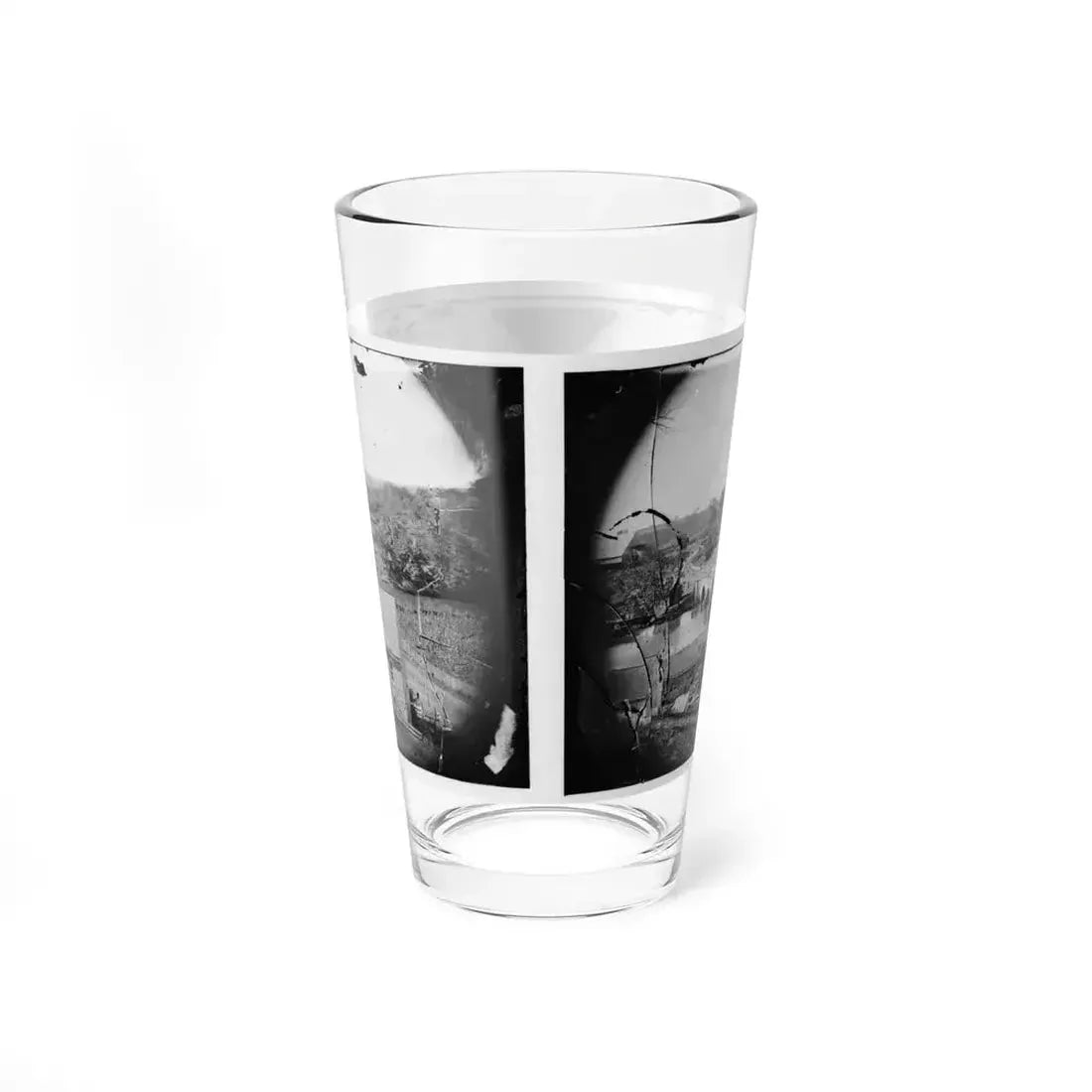 Antietam, Maryland. Antietam Bridge, Eastern View (U.S. Civil War) Pint Glass 16oz - Go Mug Yourself