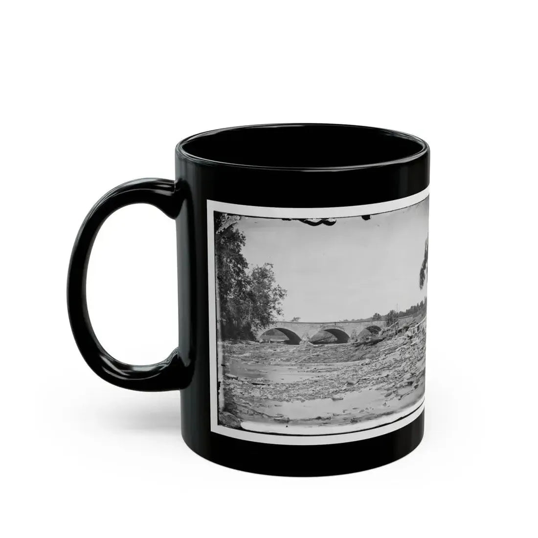 Antietam, Maryland. Antietam Bridge On Sharpsburg And Boonsboro Turnpike(2) (U.S. Civil War) Black Coffee Mug - Go Mug Yourself