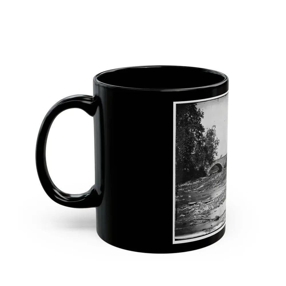 Antietam, Maryland. Antietam Bridge On Sharpsburg And Boonsboro Turnpike (U.S. Civil War) Black Coffee Mug - Go Mug Yourself