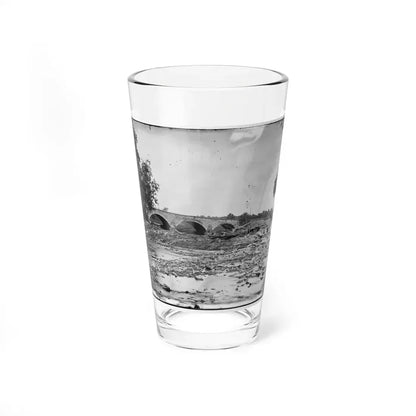 Antietam, Maryland. Antietam Bridge On Sharpsburg And Boonsboro Turnpike (U.S. Civil War) Pint Glass 16oz 16oz - Go Mug Yourself