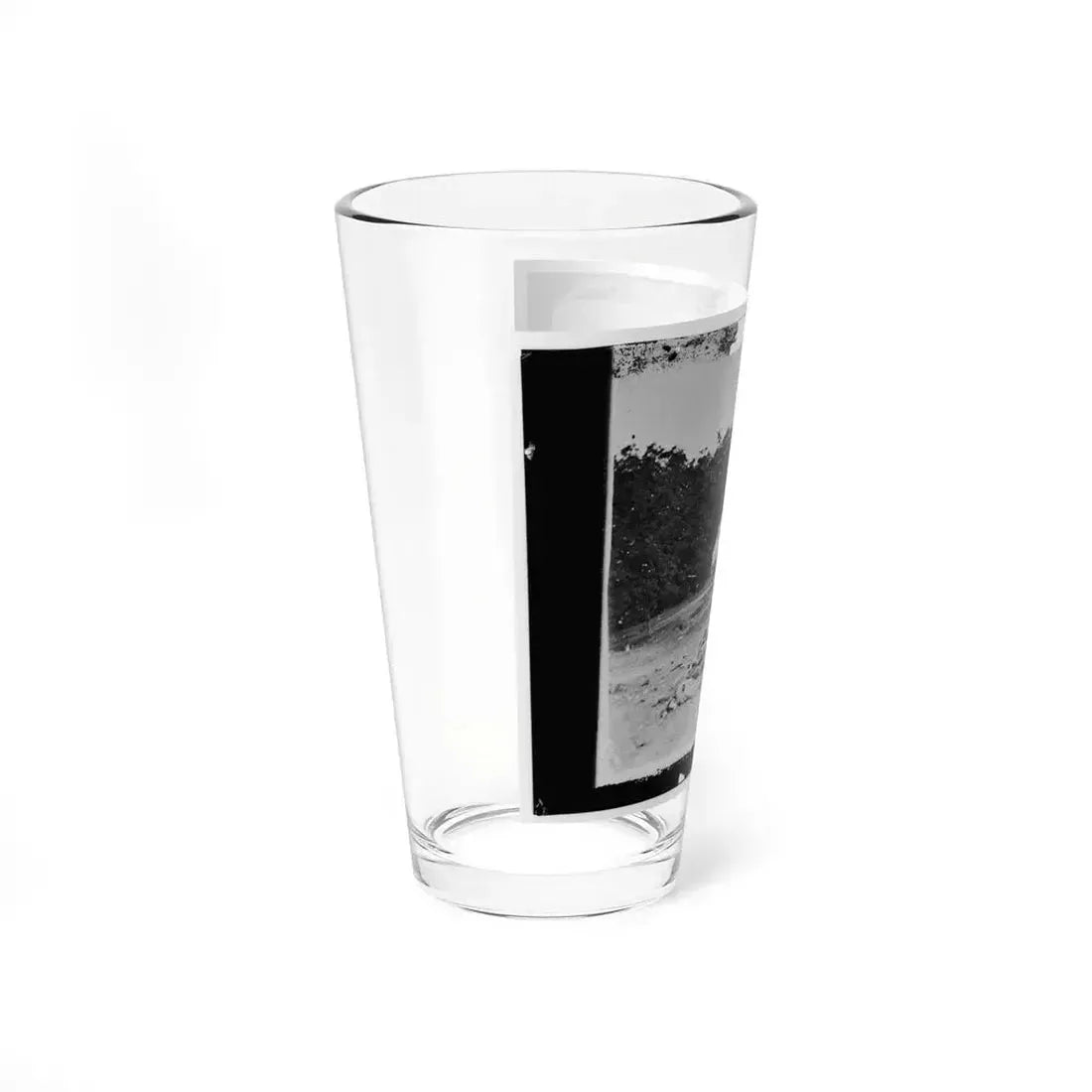 Antietam, Maryland. Bodies In Front Of The Dunker Church (U.S. Civil War) Pint Glass 16oz - Go Mug Yourself