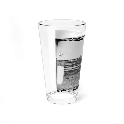 Antietam, Maryland. Bodies Of Confederate Soldiers By Fence On Hagerstown Pike (U.S. Civil War) Pint Glass 16oz - Go Mug Yourself
