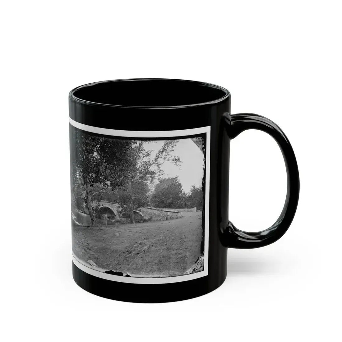 Antietam, Maryland. Burnside Bridge Across The Antietam (U.S. Civil War) Black Coffee Mug - Go Mug Yourself
