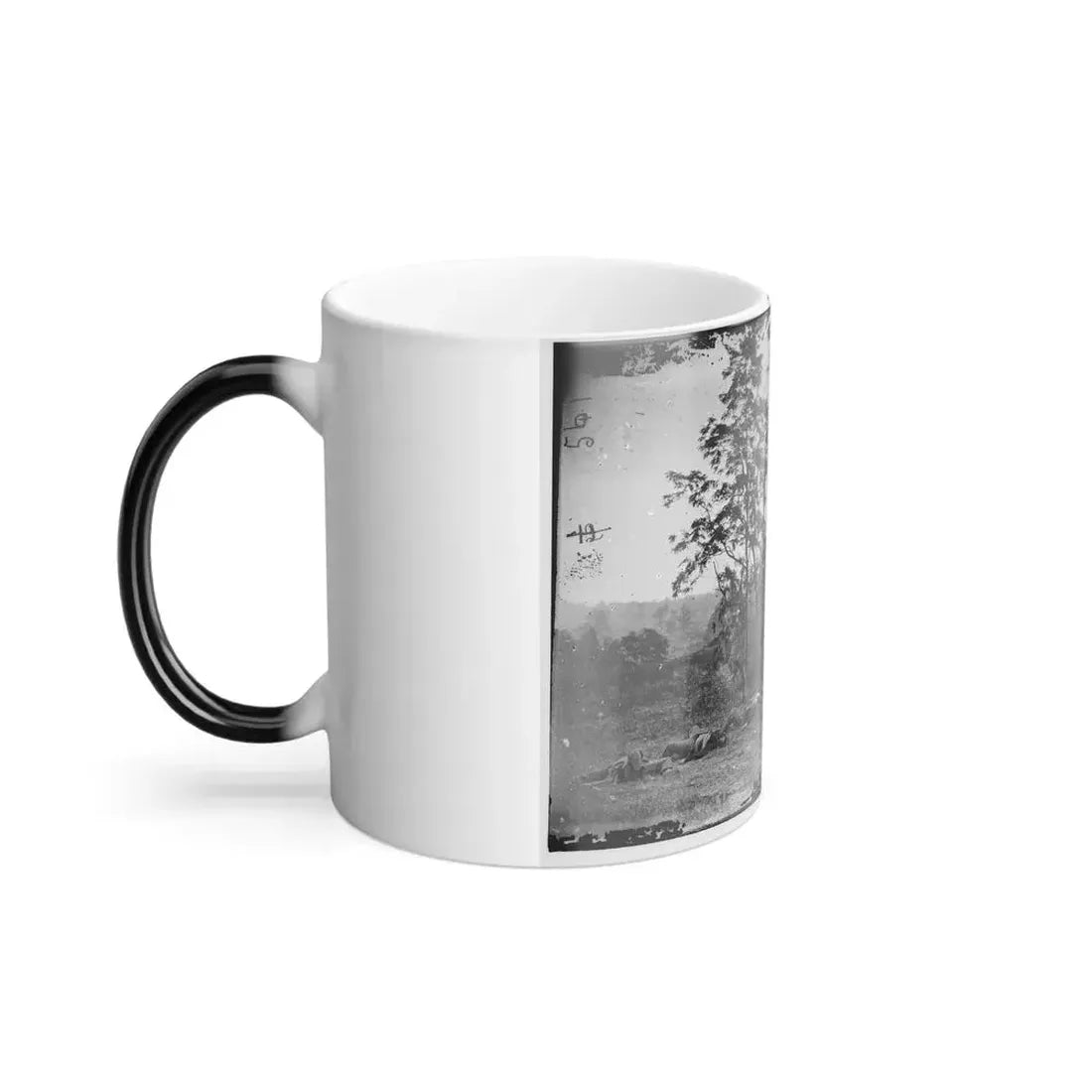 Antietam, Maryland. Burying the Dead Confederate Soldiers (U.S. Civil War) Color Changing Coffee Mug 11oz - Go Mug Yourself
