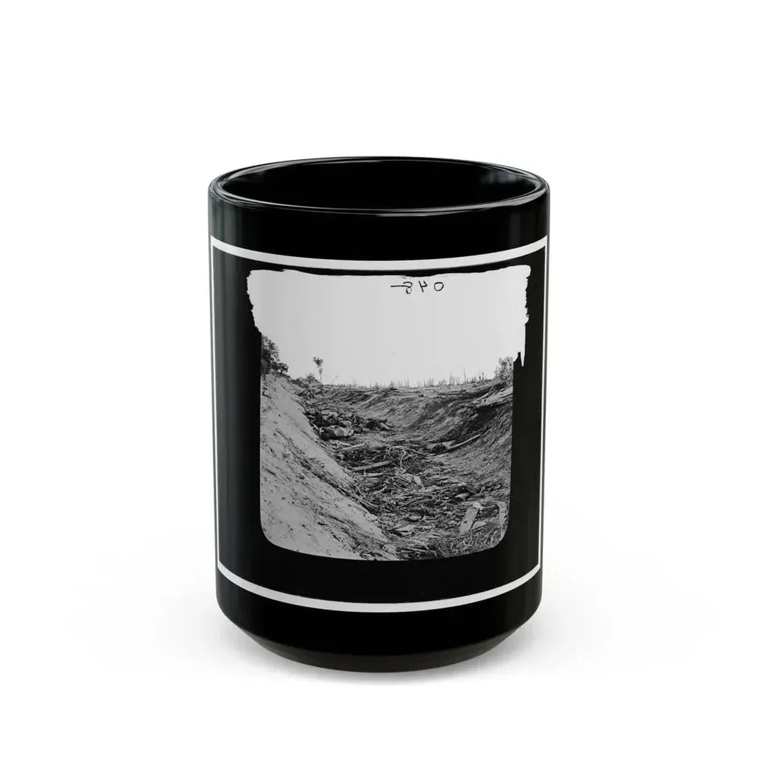 Antietam, Maryland. Confederate Dead In A Ditch On The Right Wing (U.S. Civil War) Black Coffee Mug 15oz - Go Mug Yourself