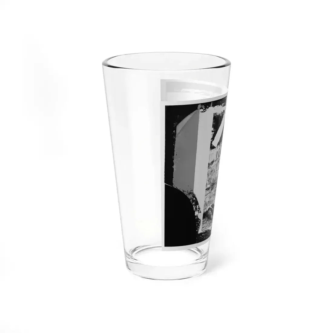 Antietam, Maryland. Dead Soldiers On Battlefield (U.S. Civil War) Pint Glass 16oz - Go Mug Yourself